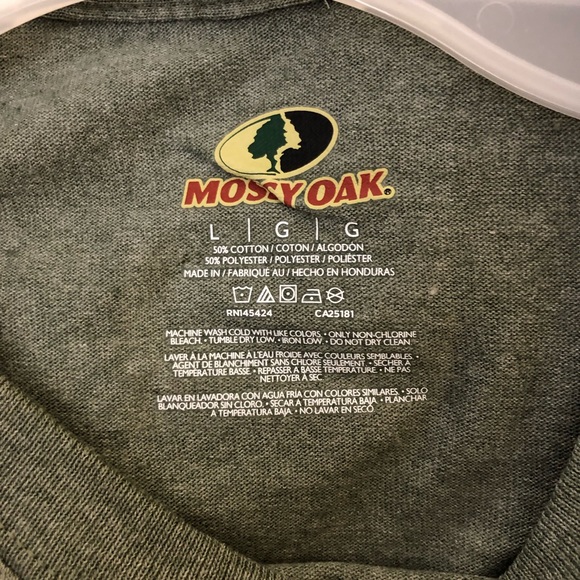 4/$25 sale Mossy oak Camo deer buck green T-shirt - Picture 6 of 8